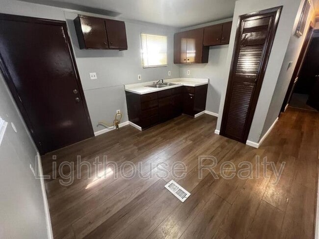 Foto del edificio - 33 McKinley Ave