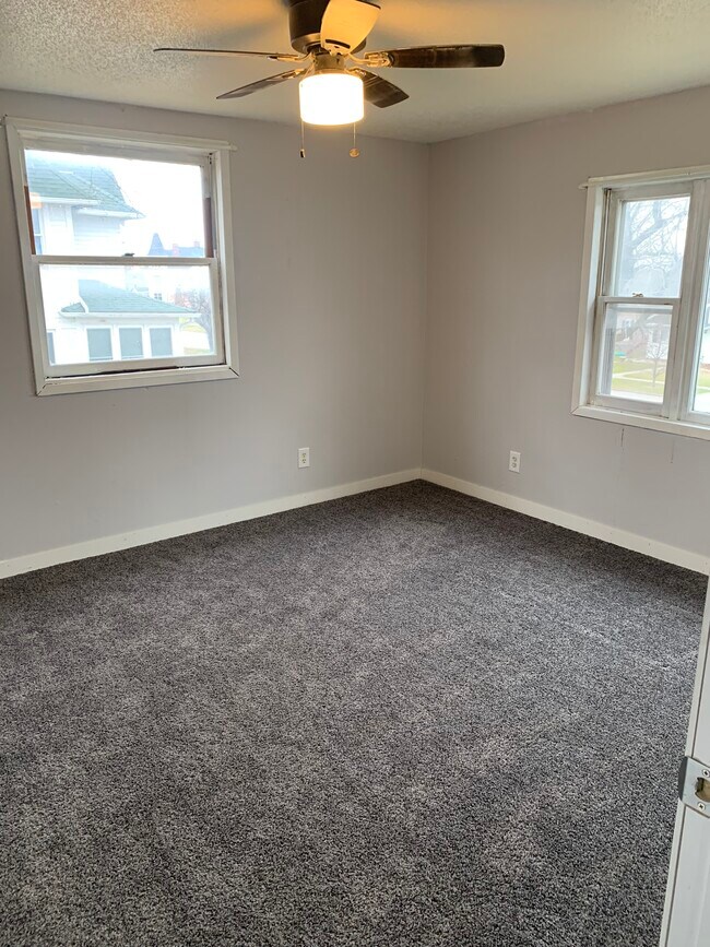 Foto del edificio - 510 3rd Ave NE