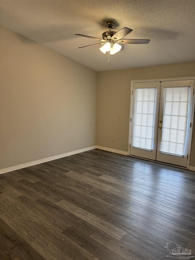 Building Photo - 2303 W Michigan Ave