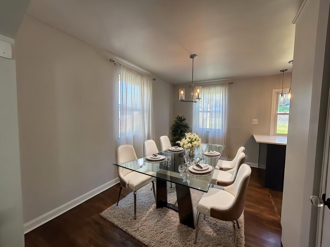 Primary Photo - Newly Renovated! 4 bed/2 bath Gem