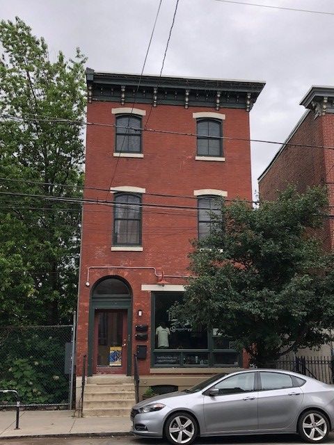 Building Photo - 1817 Frankford Ave