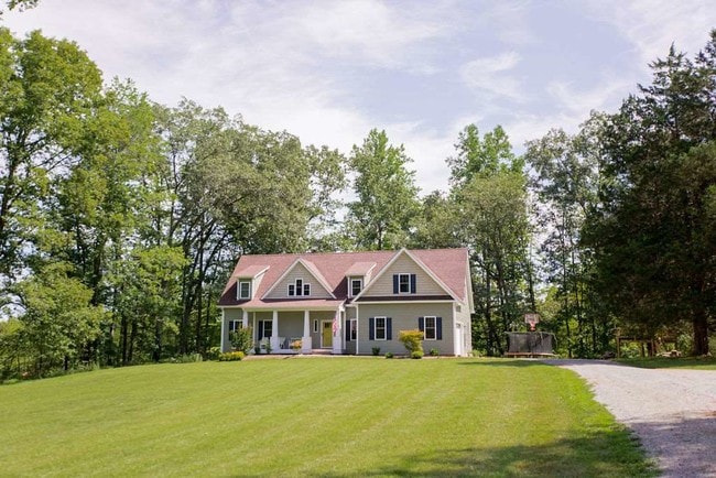 Building Photo - 3547 Bleak House Rd