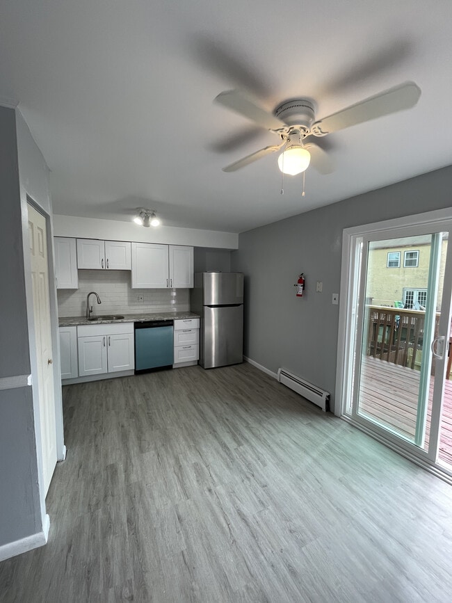 Building Photo - 2205 Walnut Ridge Est