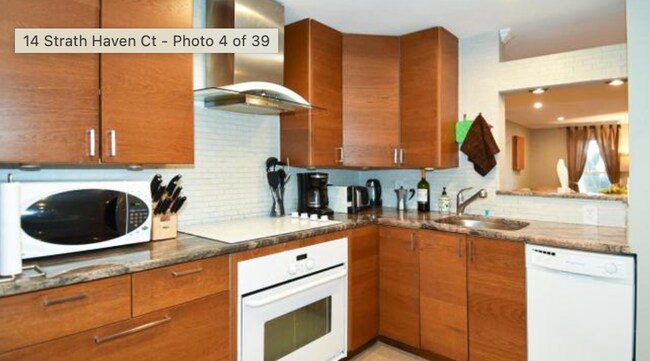 Foto del edificio - 14 Strath Haven Ct