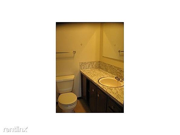Foto del edificio - 947 N 89th St