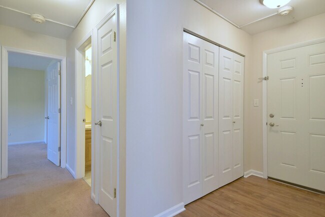 Building Photo - 4428 Beau Monde Dr