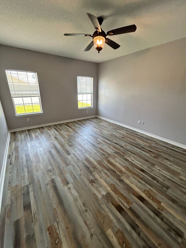 Foto del edificio - 3474 Cherry Ridge Rd