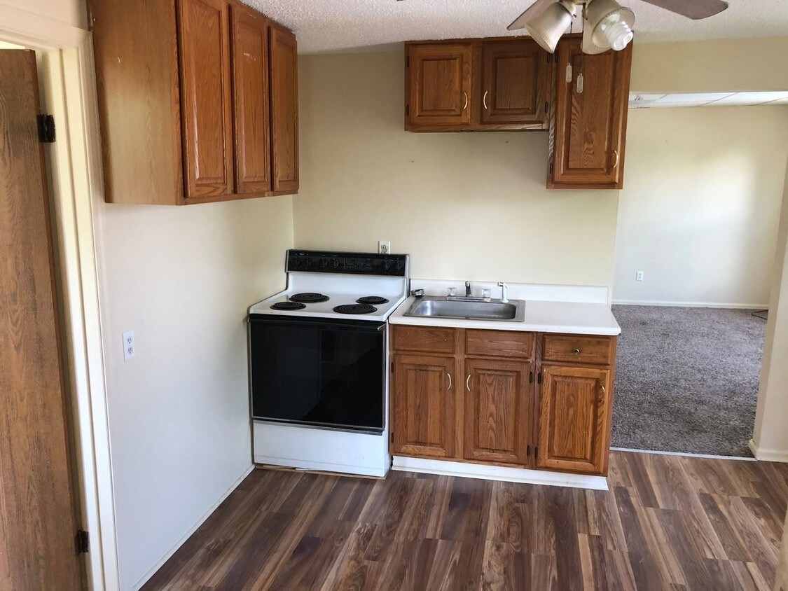 Foto principal - 821 W 26th St