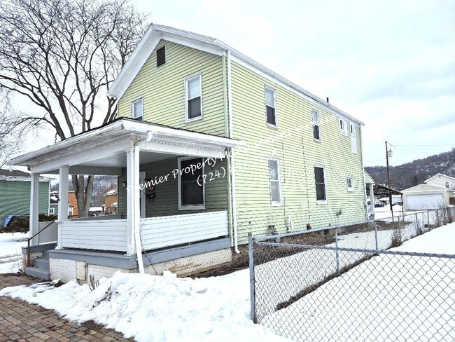 Foto del edificio - 2518 9th Ave