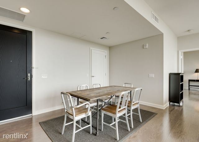 Building Photo - 1 br, 1 bath Condo - 4242 Broadway