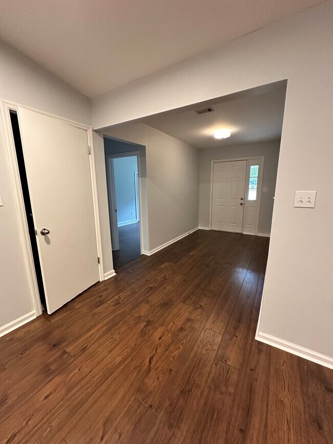 Building Photo - 6516 War Admiral Trail