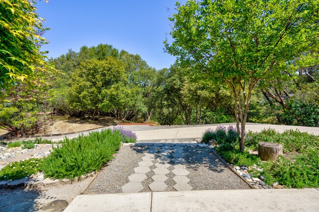 Foto del edificio - 39534 Westview Dr