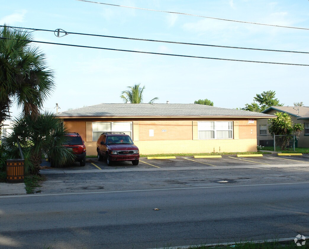 Building Photo - 1795 NW 55th Ave
