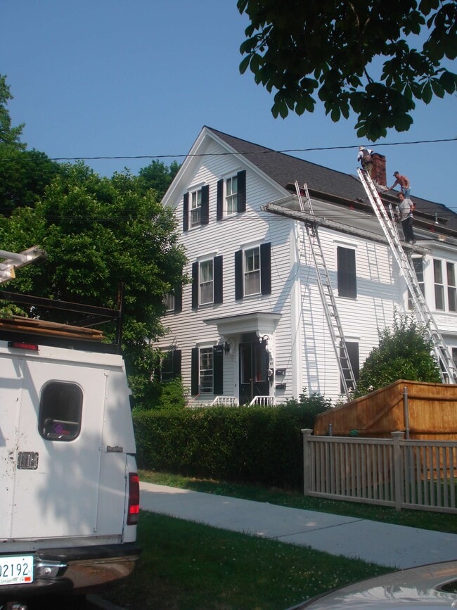 Building Photo - 69 Franklin St