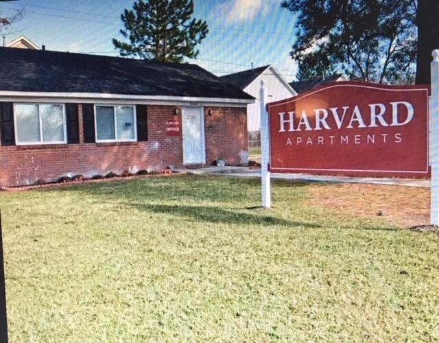 Building Photo - 2600 Harvard Drive