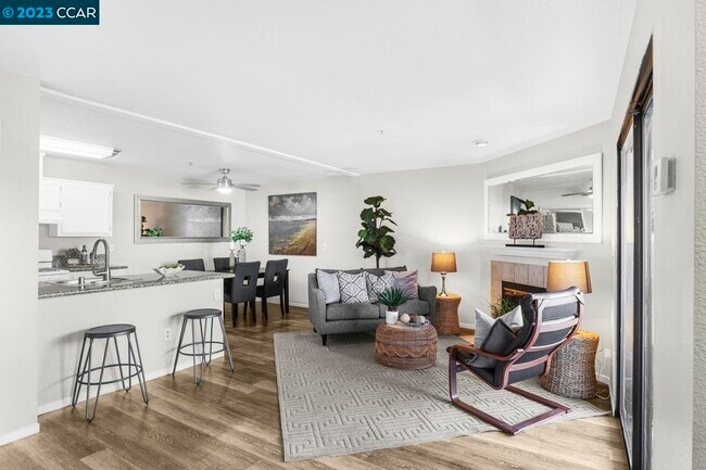 Foto del edificio - 190 Sea Crest Cir