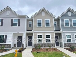 Building Photo - 5336 Arkose Dr