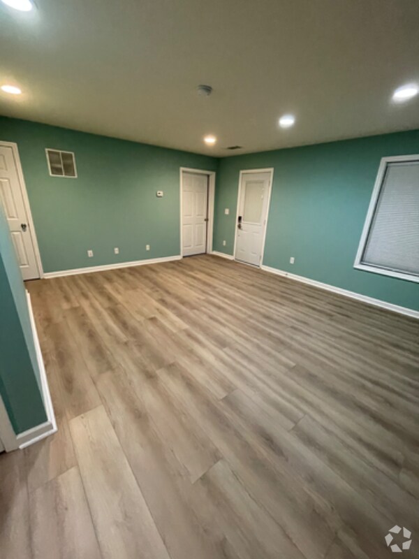 The Retreat at Anneewakee Apartments for Rent with Utilities Included