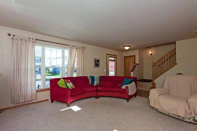 Foto principal - 8867 Sunstone Ln