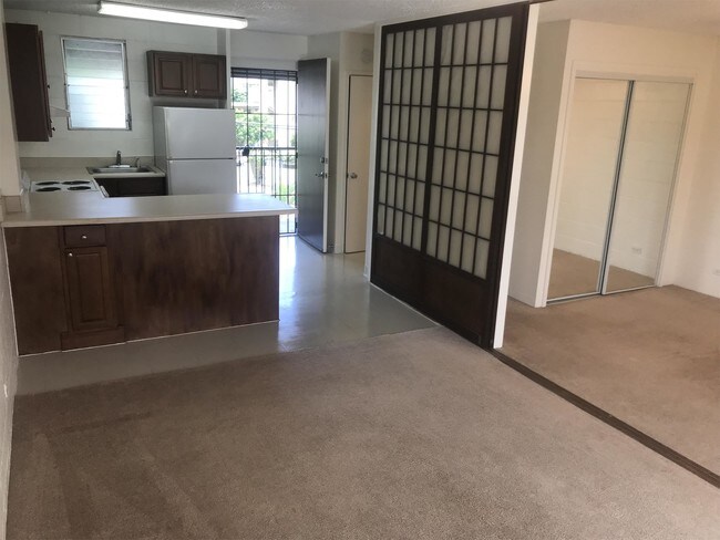 Foto del edificio - 104 Kihapai St