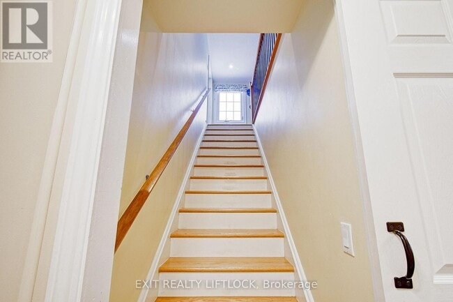 Building Photo - 3 Reid St