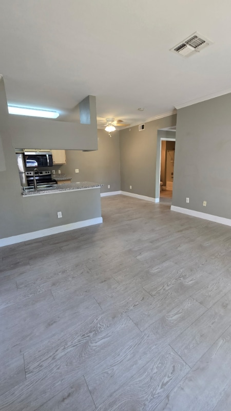 Building Photo - 701 Gibson Dr