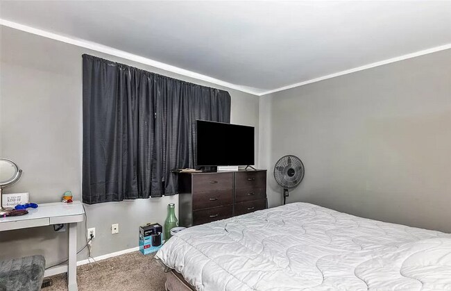 Foto del edificio - 37104 Jefferson Ave