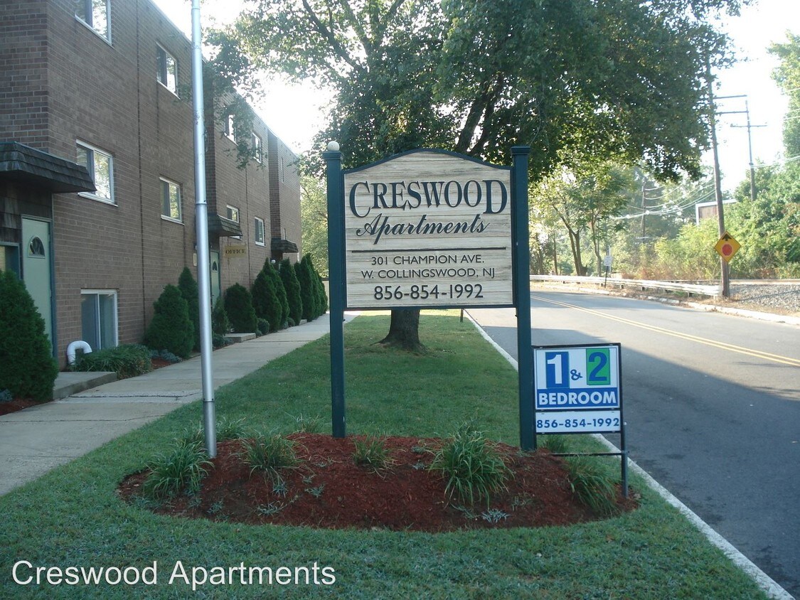 Primary Photo - 301 Champion Ave