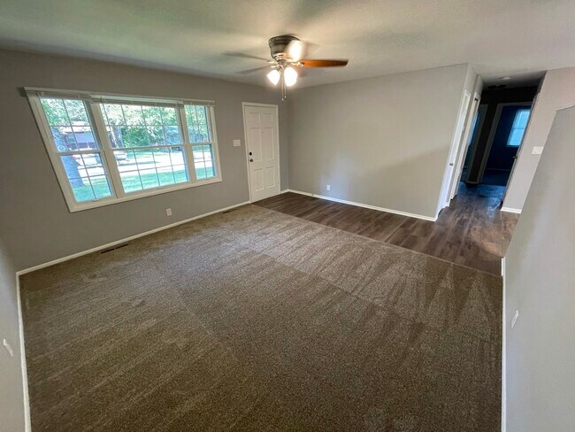 Living Room - 2317 SE 22nd St