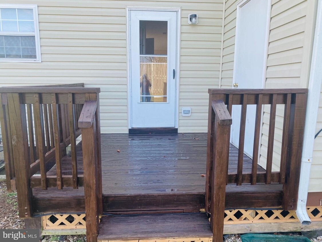 185 Equestrian Dr, Stephens City, VA 22655 Townhome Rentals in