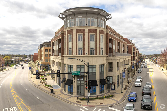 Building Photo - 20-140 N Northwest Hwy