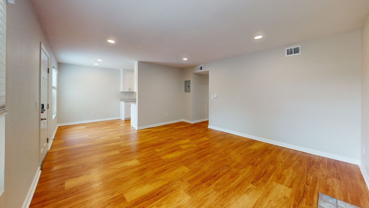 Photo - Boulder Creek Apartments