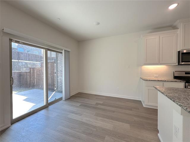 Foto del edificio - 2740 Majesty Dr