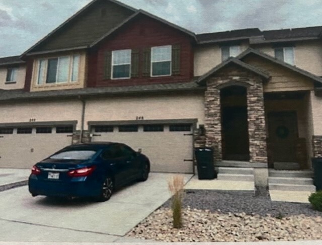 Primary Photo - 246 Bridgewater Ln