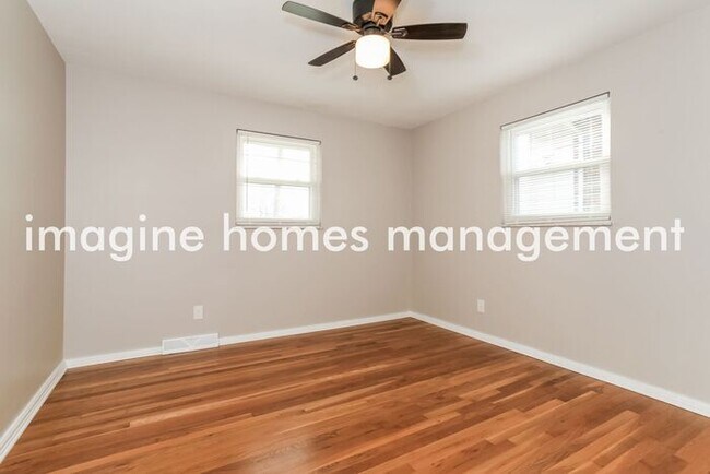 Foto del edificio - 1823 Keith Drive