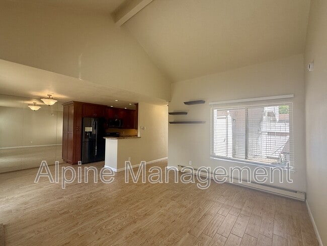 Foto del edificio - 2657 Kentworth Way