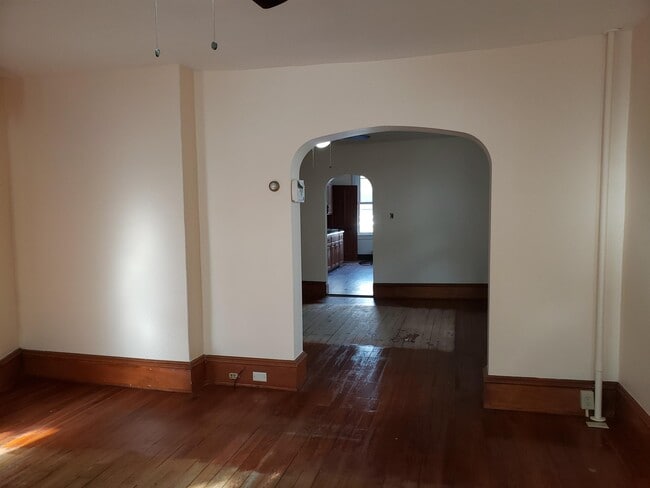 Foto del edificio - 339 W Abbott St