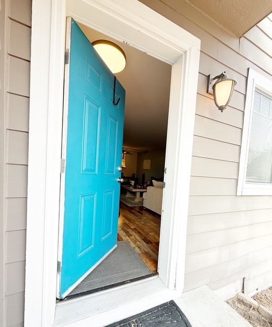 Photo - 4933 Bowwood Cir NE House