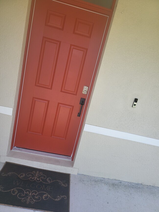 Foto del edificio - 1693 Mineral Loop Dr NW