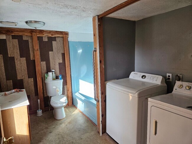 Foto del edificio - *Knoxville 37914 - 2 bedroom, 1 bath,  han...