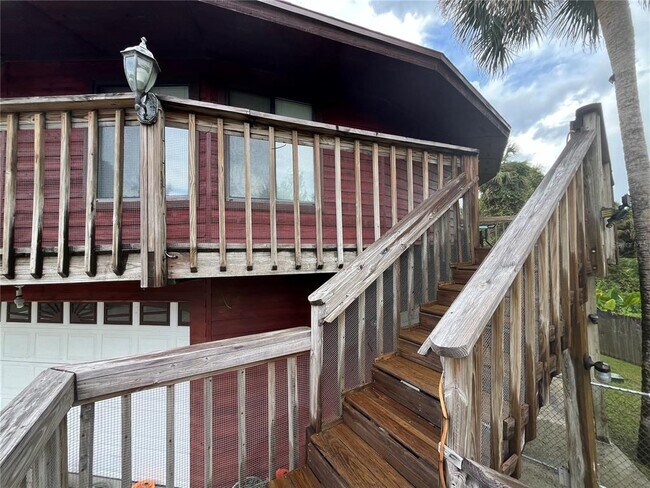 Foto del edificio - 6560 Timberlane Rd