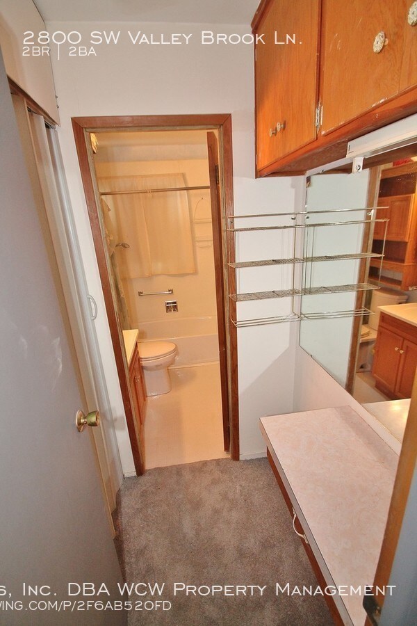 Foto del edificio - 2800 SW Valley Brook Ln