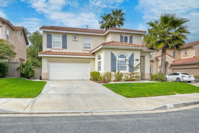 Foto del edificio - "Spacious 4-Bedroom Retreat in Rancho Carr...