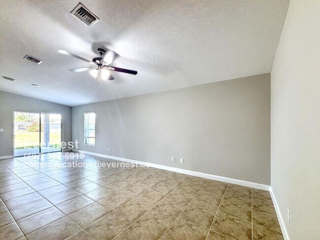 Foto del edificio - 735 Gelaso St SW