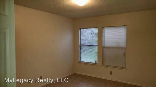 Building Photo - 7238 Elm Trail Dr