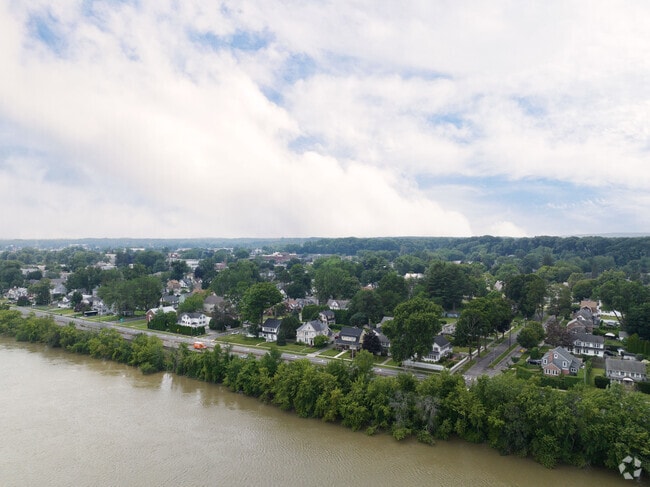 River homes can be found along the Connecticut River in West Springfield.