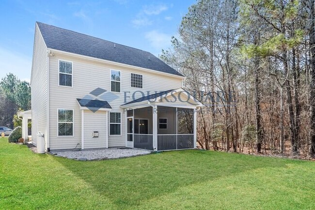 Building Photo - Single Family Home | Back Screened Porch|T...