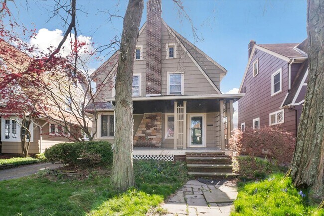 Building Photo - 1059 Quilliams Rd