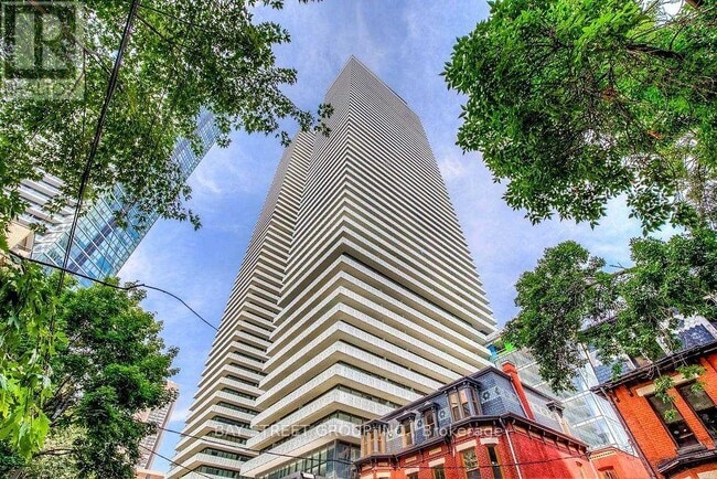 Building Photo - 50 Charles St E