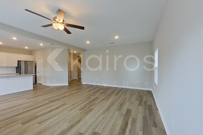 Foto del edificio - 7379 Foggy River Dr